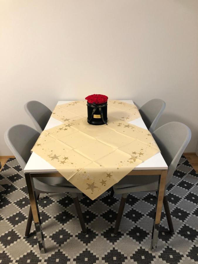 Neubau Wohnung Stadlau Vienna Luaran gambar
