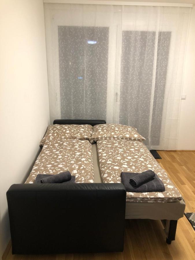Neubau Wohnung Stadlau Vienna Luaran gambar